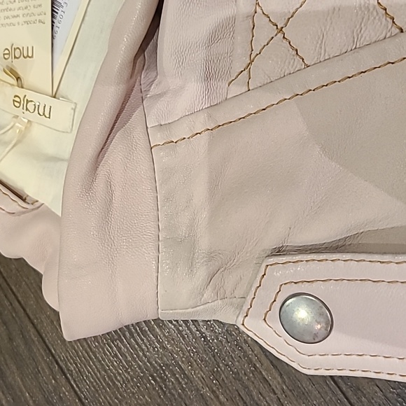 NWT Gorgeous Maje Pale Pink Leather Vest - Picture 8 of 9